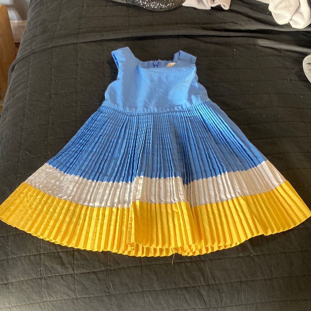 Clearance , children’s Place blue, yellow and white dress